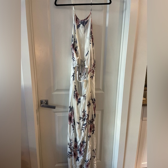 Fashion Nova Floral Maxi Dress - Picture 2 of 4